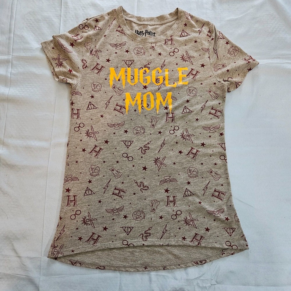 Womens Harry Potter Muggle Mom T-Shirt Gray Patterned Size XS Hogwarts 9 3/4